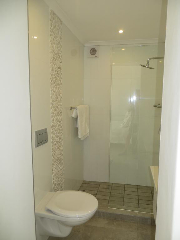 Camps Bay Studio Guesthouse - Studio ケープタウン エクステリア 写真