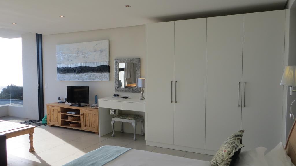 Camps Bay Studio Guesthouse - Studio ケープタウン エクステリア 写真