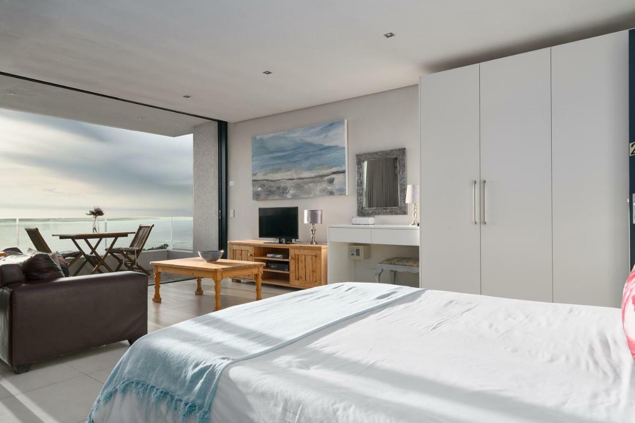 Camps Bay Studio Guesthouse - Studio ケープタウン エクステリア 写真